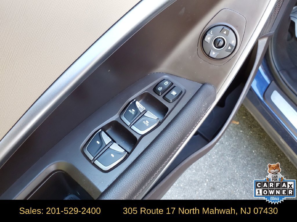 Used 2018 Hyundai Santa Fe Sport AWD/4WD image 12