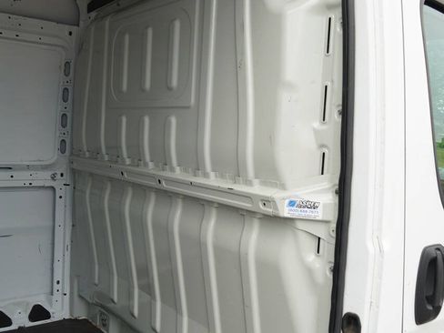Used 2018 RAM ProMaster 2500 FWD image 26