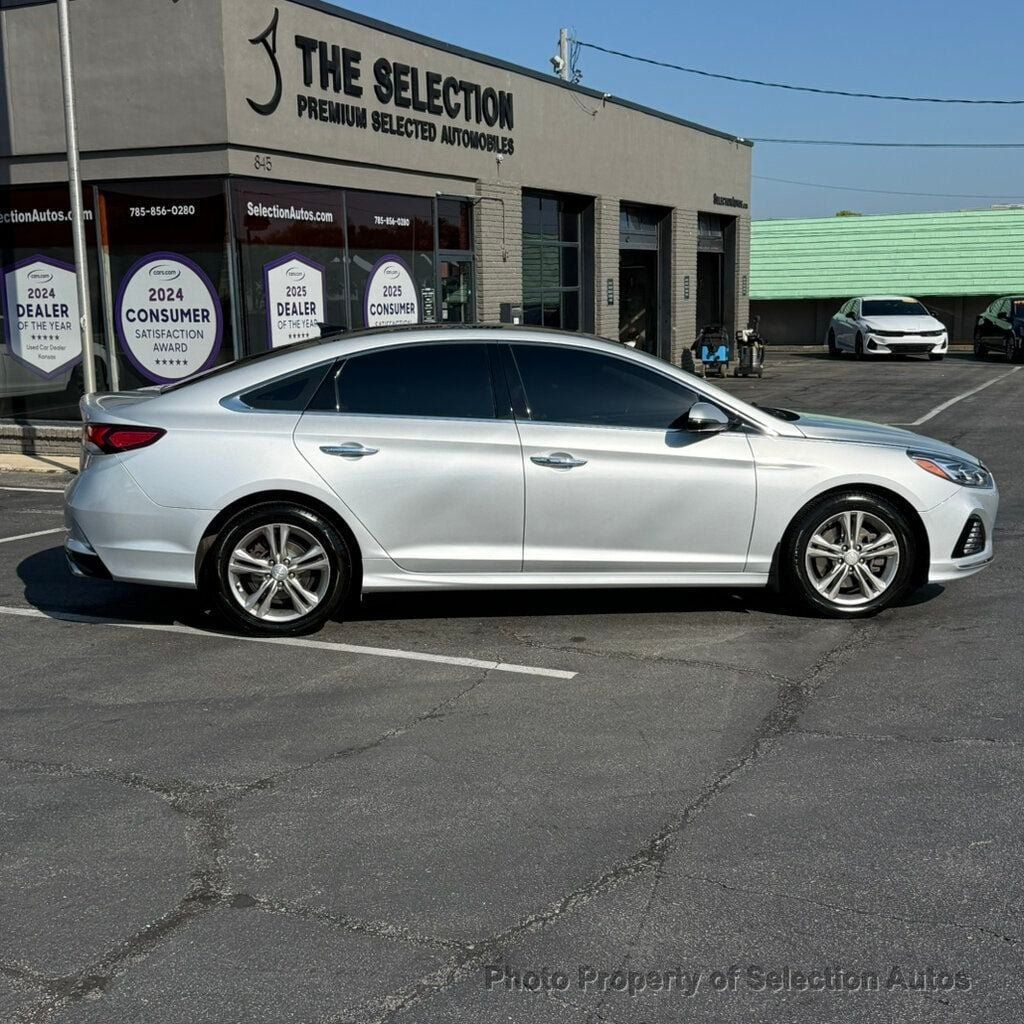 Used 2019 Hyundai Sonata Limited w/ Ultimate Package 04 FWD image 15