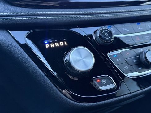 New 2026 Chrysler Pacifica Select w/ S Appearance Package image 19