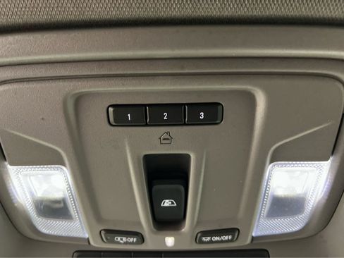 Used 2021 Chevrolet Silverado 2500 LTZ w/ LTZ Convenience Package image 29