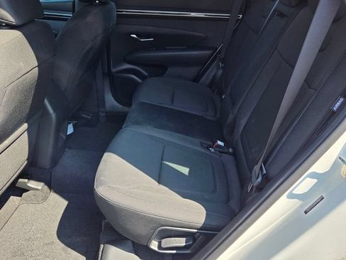 Certified 2024 Hyundai Tucson SE FWD image 11