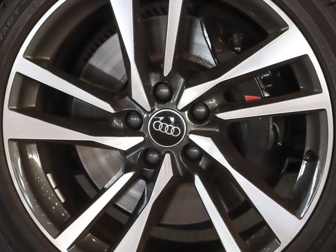 Used 2025 Audi S5 Premium Plus w/ Premium Plus Package image 5