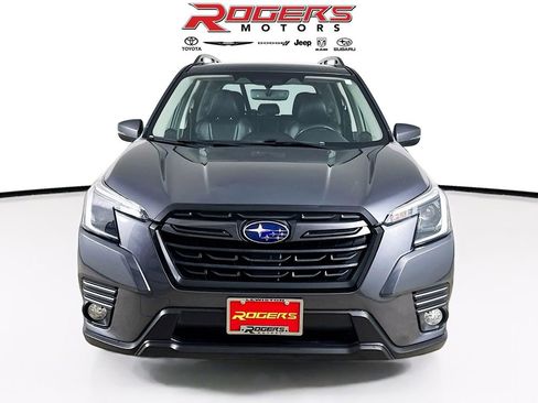 Certified 2023 Subaru Forester Limited AWD/4WD image 2