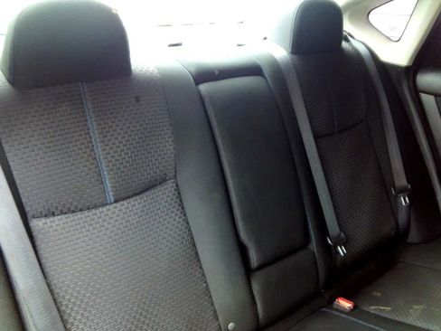 Used 2019 Nissan Sentra SR FWD image 30