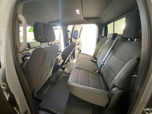 Used 2025 Chevrolet Silverado 1500 LT Trail Boss w/ Convenience Package II image 28