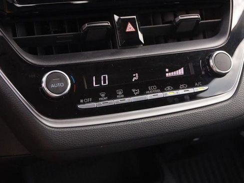 Used 2024 Toyota Corolla LE FWD image 16