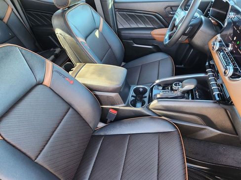 Certified 2026 GMC Canyon AT4 w/ Technology Plus Package image 18