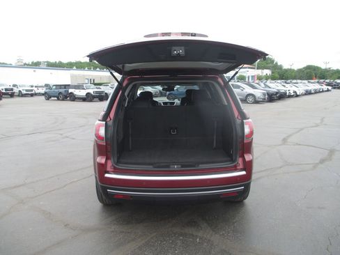 Used 2015 GMC Acadia SLT AWD/4WD image 7