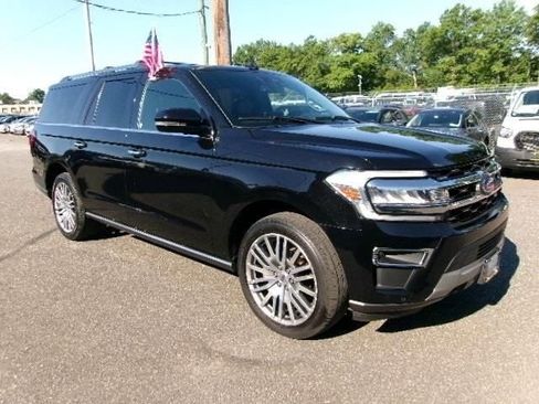 Certified 2022 Ford Expedition Max Limited image 2