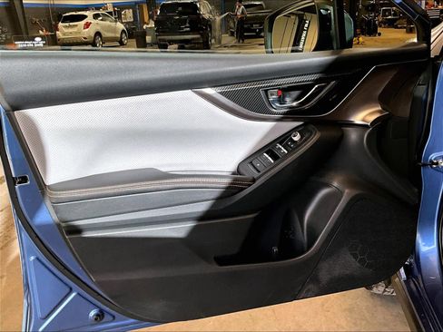 Used 2019 Subaru Crosstrek 2.0i Limited w/ Moonroof Package image 9