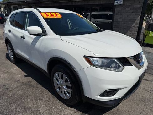 Used 2016 Nissan Rogue S AWD/4WD image 1