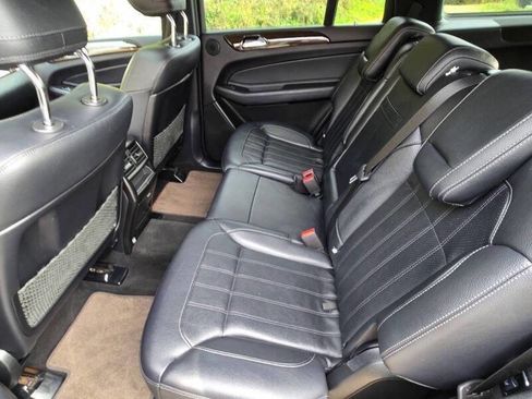 Used 2017 Mercedes-Benz GLS 450 4MATIC image 14