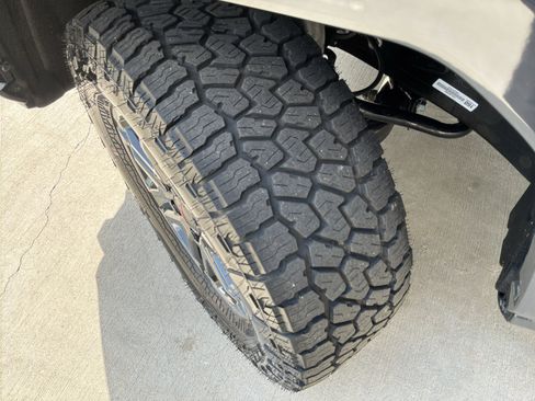 Used 2026 Toyota Tacoma TRD Sport image 12