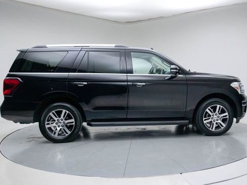 Used 2024 Ford Expedition Limited AWD/4WD image 8
