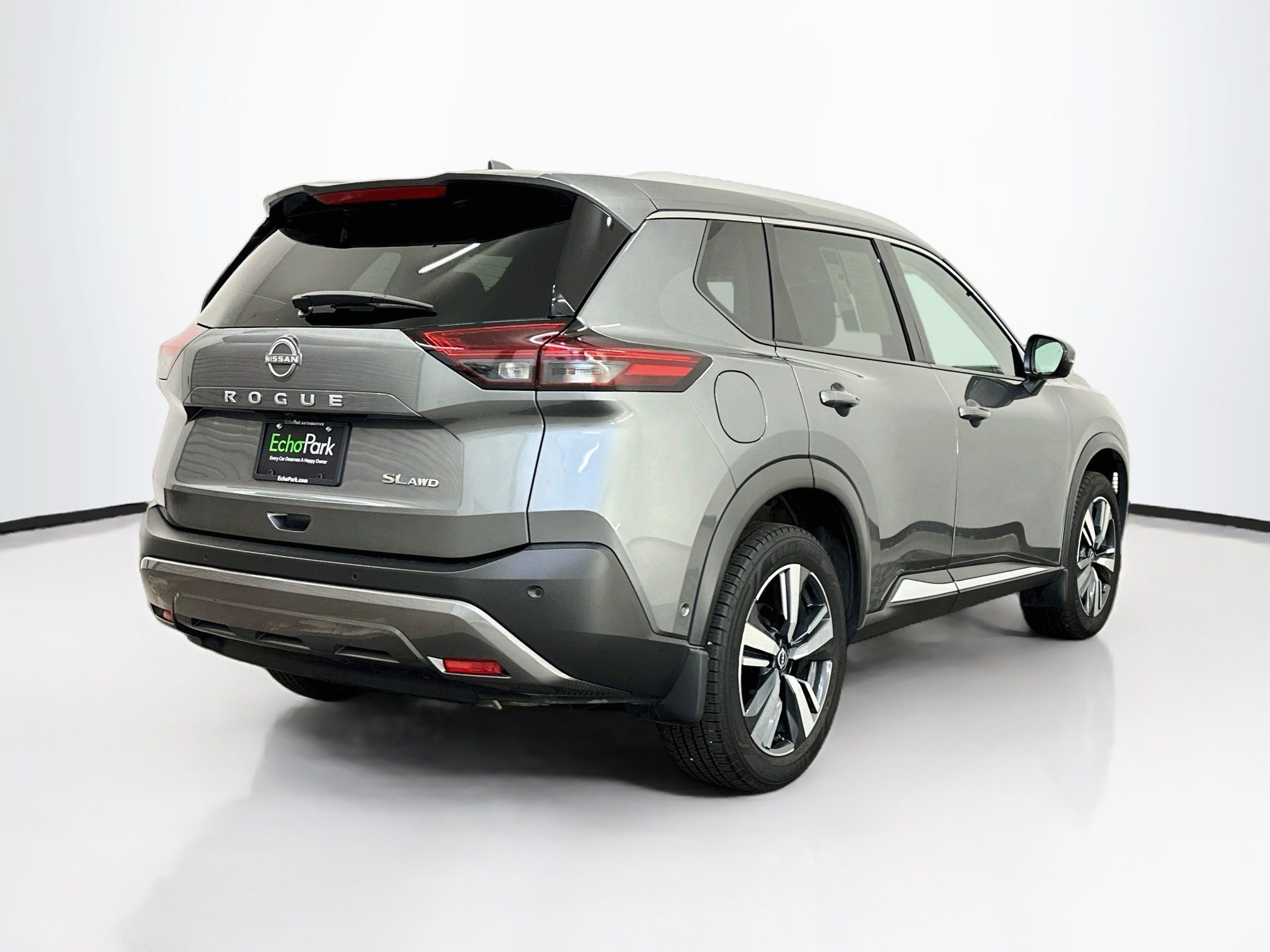 Used 2023 Nissan Rogue SL w/ SL Premium Package AWD/4WD image 9