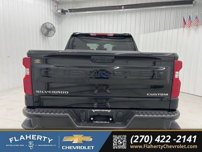 New 2025 Chevrolet Silverado 1500 Custom