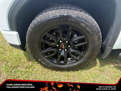 Used 2026 GMC Sierra 1500 Elevation w/ Elevation Select Package RWD image 10