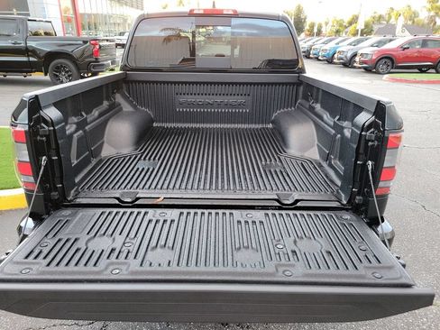 New 2026 Nissan Frontier SV w/ Tow Package AWD/4WD image 13