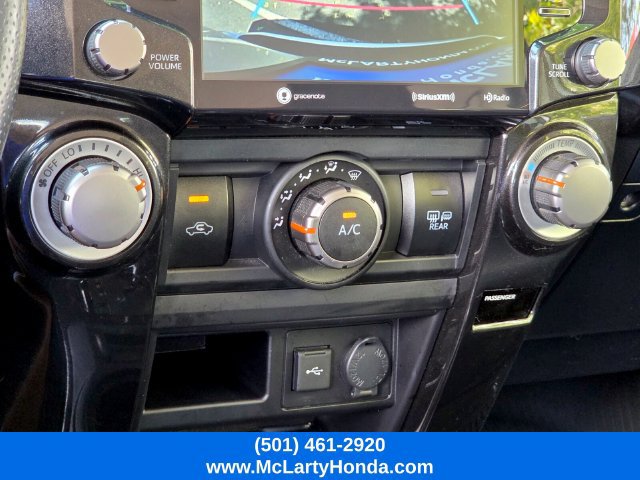 Used 2021 Toyota 4Runner Venture w/ Moonroof Package AWD/4WD image 27