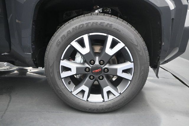 New 2026 Toyota 4Runner TRD Sport Premium AWD/4WD image 16