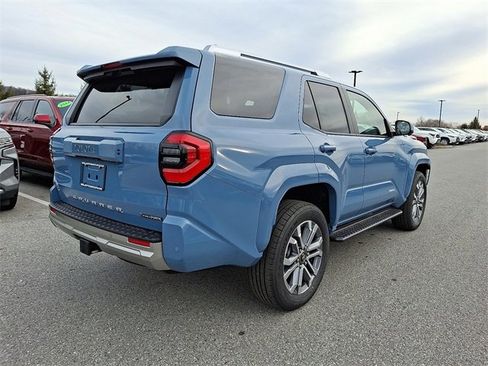 New 2025 Toyota 4Runner Limited image 4