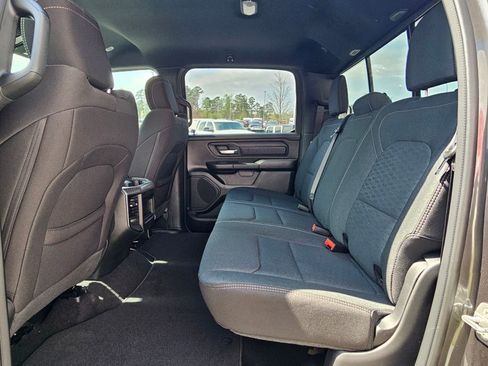 New 2026 RAM 1500 Express AWD/4WD image 22