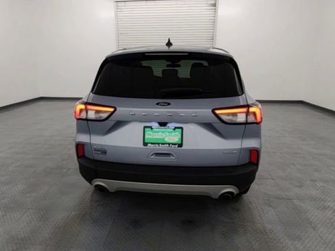 Used 2022 Ford Escape SEL image 7