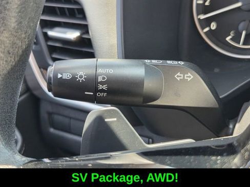 Used 2023 Nissan Rogue SV AWD/4WD image 29