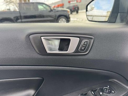Used 2018 Ford EcoSport Titanium image 15
