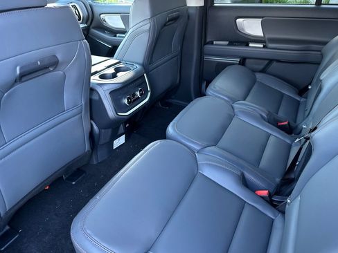 New 2025 Ford Expedition Active image 13