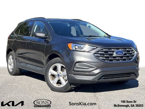 Used 2020 Ford Edge SE image 1