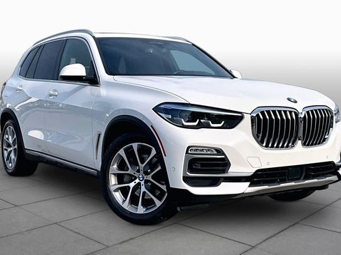 Used 2021 BMW X5 sDrive40i w/ Premium Package RWD image 2