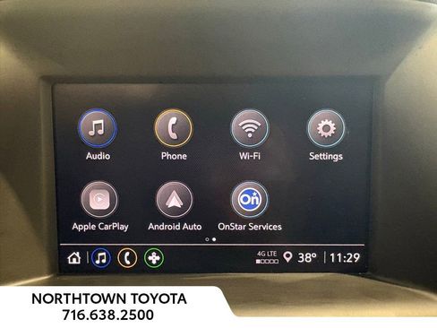 Used 2024 GMC Terrain SLE image 25