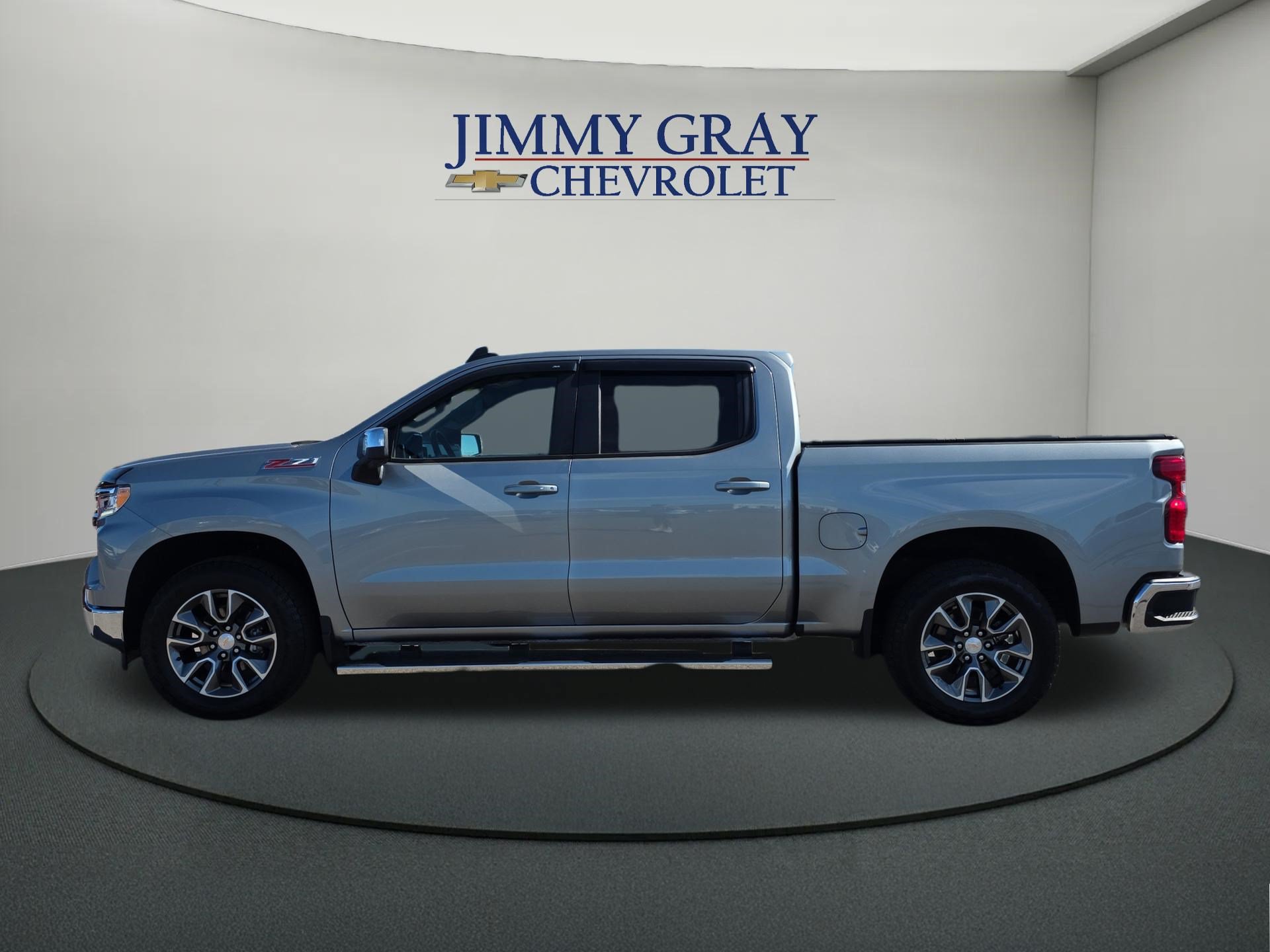 Used 2025 Chevrolet Silverado 1500 LT w/ All Star Edition Plus AWD/4WD image 2