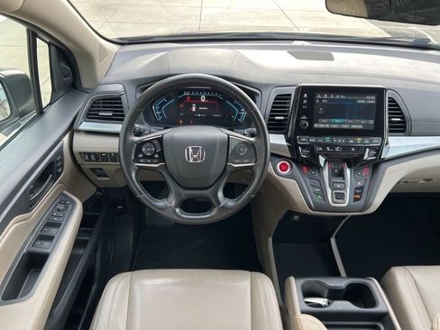 Certified 2018 Honda Odyssey EX-L image 18