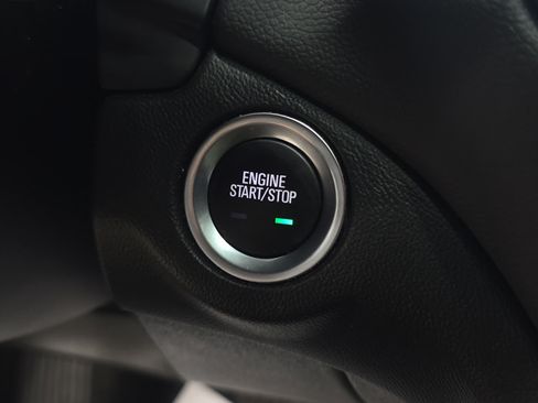 Used 2022 Chevrolet Equinox LT AWD/4WD image 18