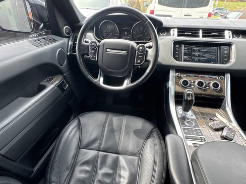 Used 2015 Land Rover Range Rover Sport HSE image 19