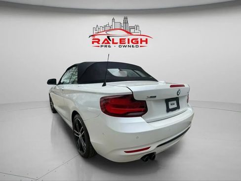 Used 2020 BMW 230i xDrive Convertible w/ Premium Package image 2