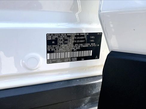 Used 2024 Toyota RAV4 XLE image 36