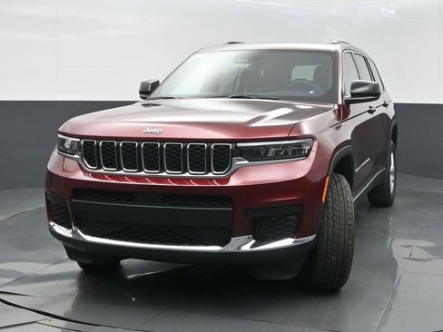 New 2026 Jeep Grand Cherokee L Laredo AWD/4WD image 3