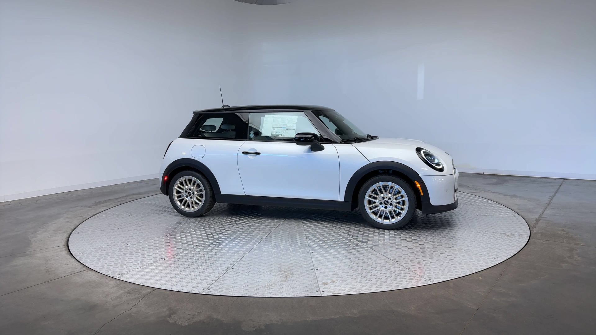 Certified 2026 MINI Cooper S FWD image 4