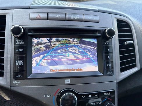 Used 2013 Toyota Venza XLE w/ XLE Premium Pkg AWD/4WD image 11