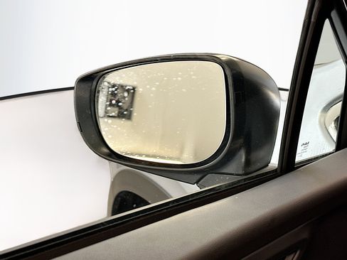 Used 2024 Subaru Ascent 8-Passenger image 16