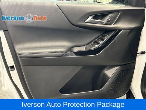 Used 2026 Chevrolet Equinox LT AWD/4WD image 14