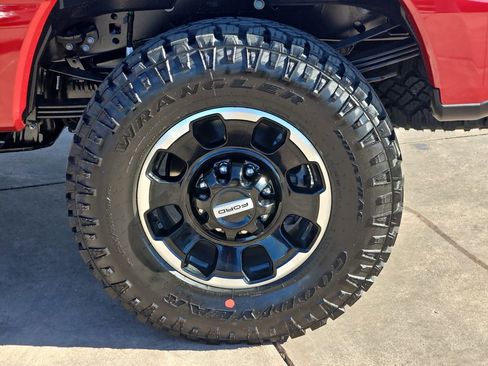 New 2026 Ford F250 Platinum w/ Tremor Off-Road Package image 38