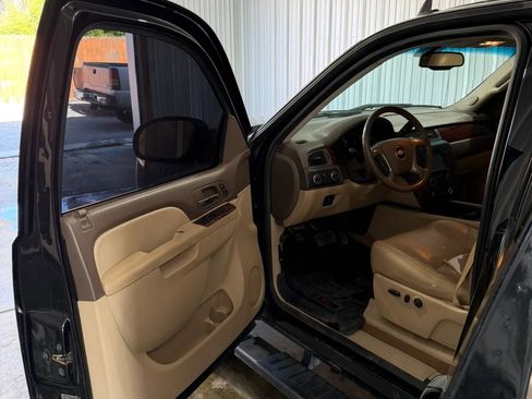 Used 2012 Chevrolet Silverado 1500 LTZ w/ LTZ Plus Package AWD/4WD image 8