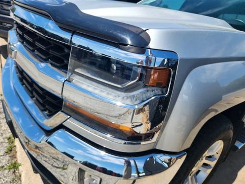 Used 2017 Chevrolet Silverado 1500 LT w/ All Star Edition AWD/4WD image 21