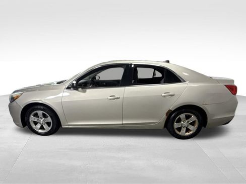 Used 2014 Chevrolet Malibu LS FWD image 10