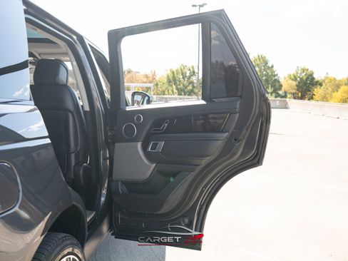 Used 2020 Land Rover Range Rover HSE AWD/4WD image 39